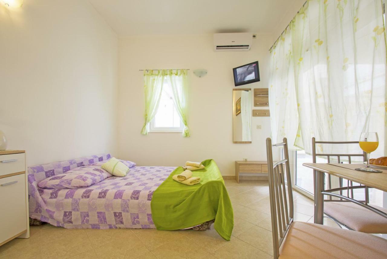 Ferienwohnung Vito Novi Vinodolski Exterior foto